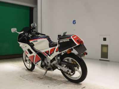 Yamaha FZR250 1988