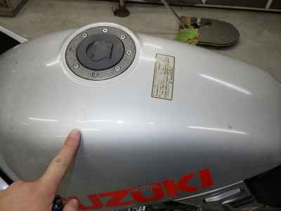 Suzuki GSX250S Katana