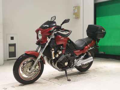 Yamaha FZX750 2008