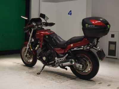 Yamaha FZX750 2008