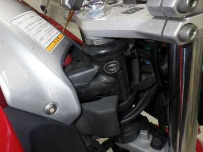 Suzuki GSR250