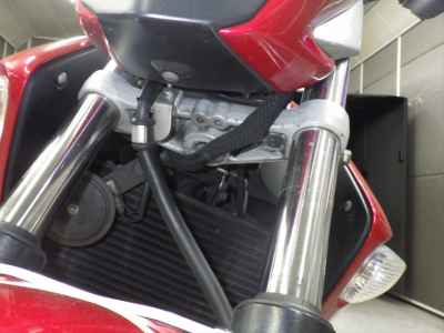 Suzuki GSR250