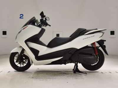 Honda Forza SI 2013