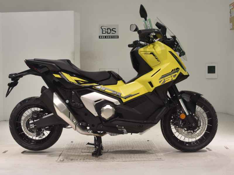 Honda X-Adv 750 2025