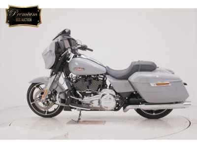 Harley-Davidson FLHX 2024