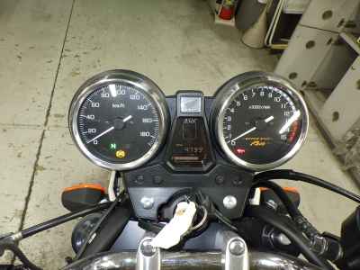 Honda CB400SF 2022