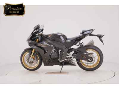 Honda CBR1000RR-R SP 2022
