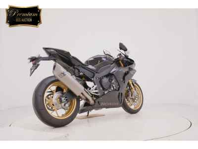 Honda CBR1000RR-R SP 2022