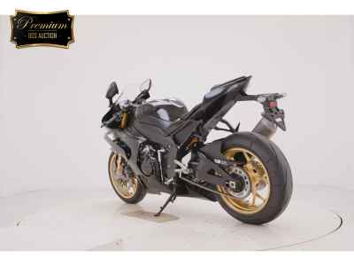 Honda CBR1000RR-R SP 2022