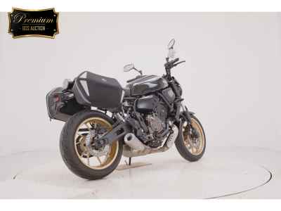 Yamaha XSR700 2022