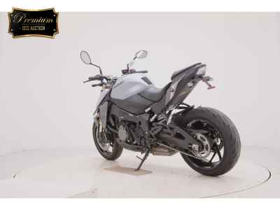 Suzuki GSX-S1000 2023
