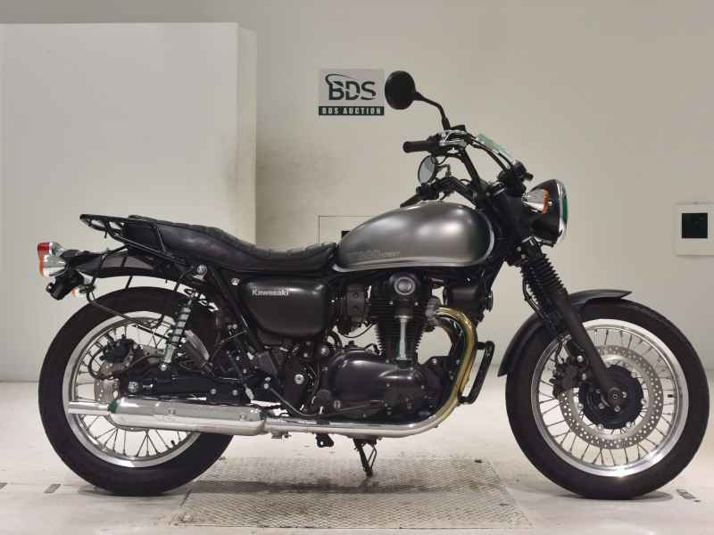Kawasaki W800 Street 2020