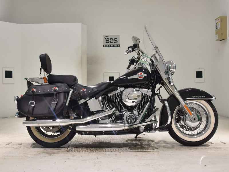 Harley-Davidson Heritage FLSTC103 2017