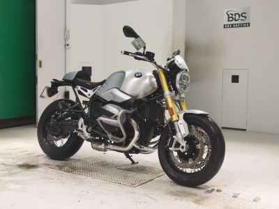 BMW R nineT 2023