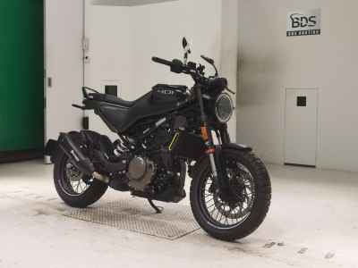 Husqvarna Svartpilen 401 2023