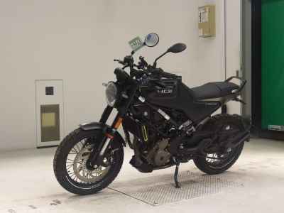 Husqvarna Svartpilen 401 2023