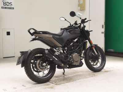 Husqvarna Svartpilen 401 2023