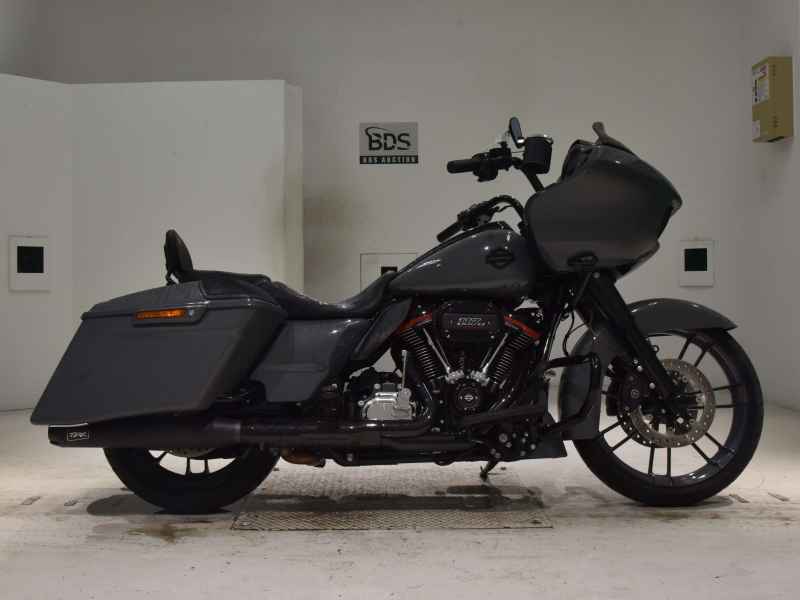 Harley-Davidson Road Glide FLTRXSE1923 CVO 2018