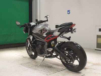 Triumph Street Triple RS 2021