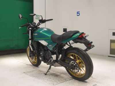 Kawasaki Z650RS 2024