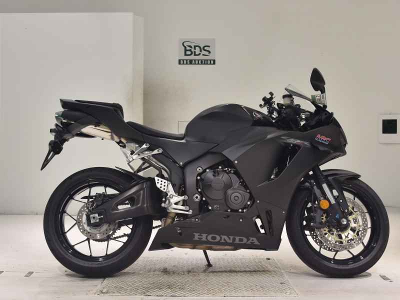 Honda CBR600RR 2024
