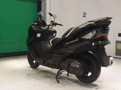 Suzuki Skywave 250M