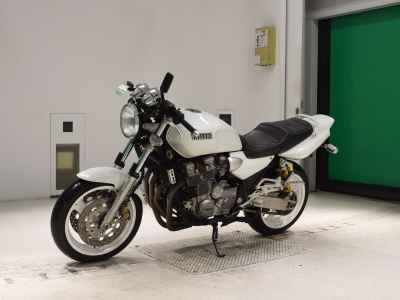 Yamaha XJR1300 1998