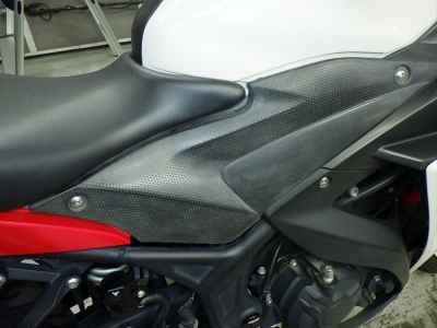 Yamaha YZF-R25 2015