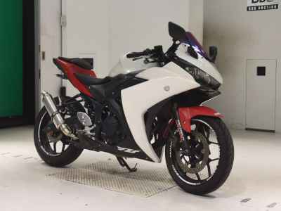 Yamaha YZF-R25 2015