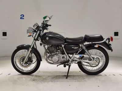 Suzuki ST250E