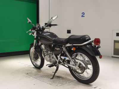 Suzuki ST250E