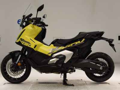 Honda X-Adv 750 2025