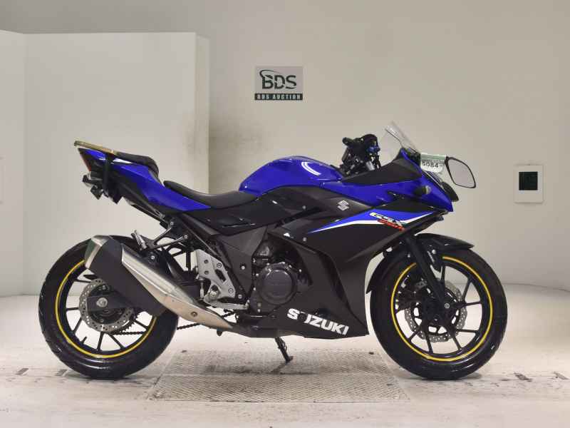 Suzuki GSX250R