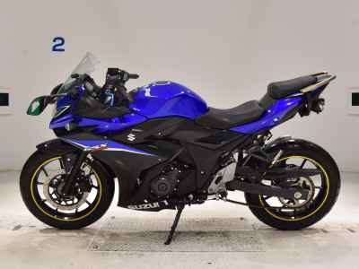 Suzuki GSX250R