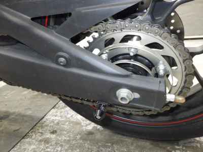 Yamaha YZF-R25 2015