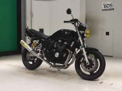 Yamaha XJR400 2005