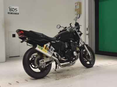 Yamaha XJR400 2005