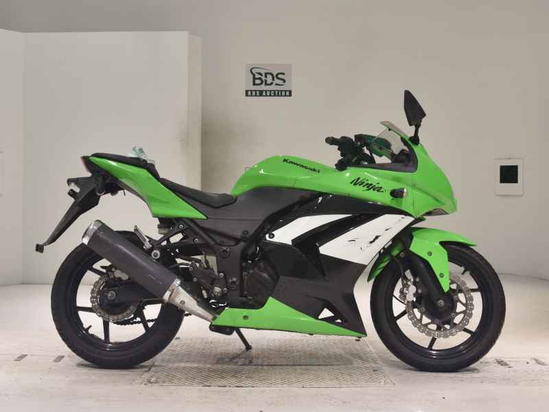Kawasaki Ninja 250R 2012