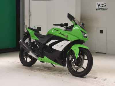 Kawasaki Ninja 250R 2012