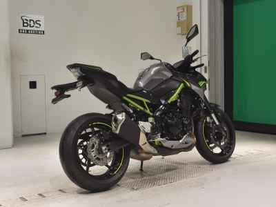 Kawasaki Z900 2020