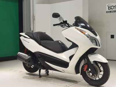 Honda Forza SI 2013