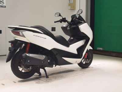 Honda Forza SI 2013