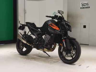 KTM 990 Duke 2024