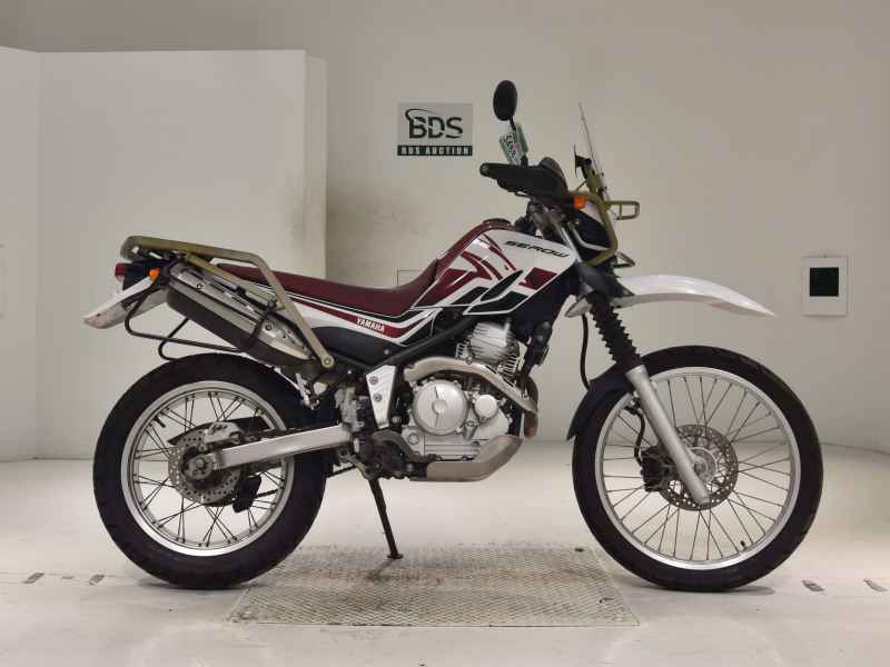 Yamaha Serow XT250 2012