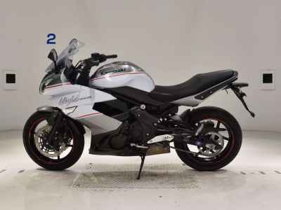 Kawasaki Ninja 400R 2013