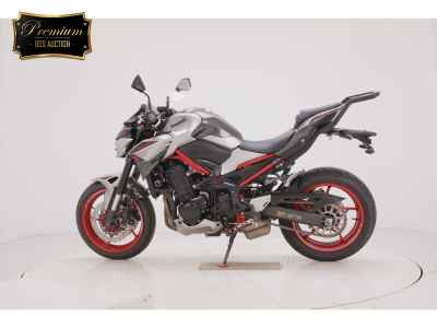 Kawasaki Z900 2023