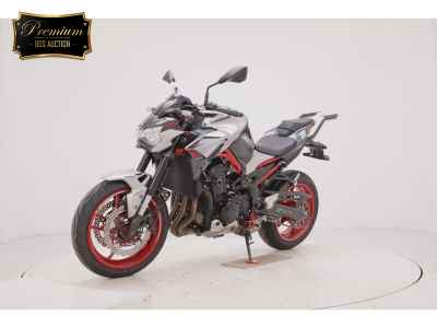 Kawasaki Z900 2023