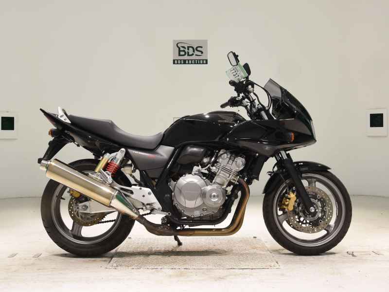 Honda CB400 Super Boldor 2008