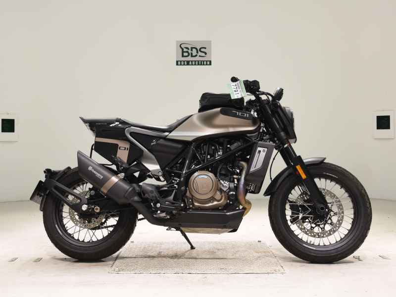 Husqvarna Svartpilen 701 2019