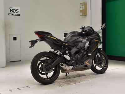 Kawasaki ZX-25R 2022